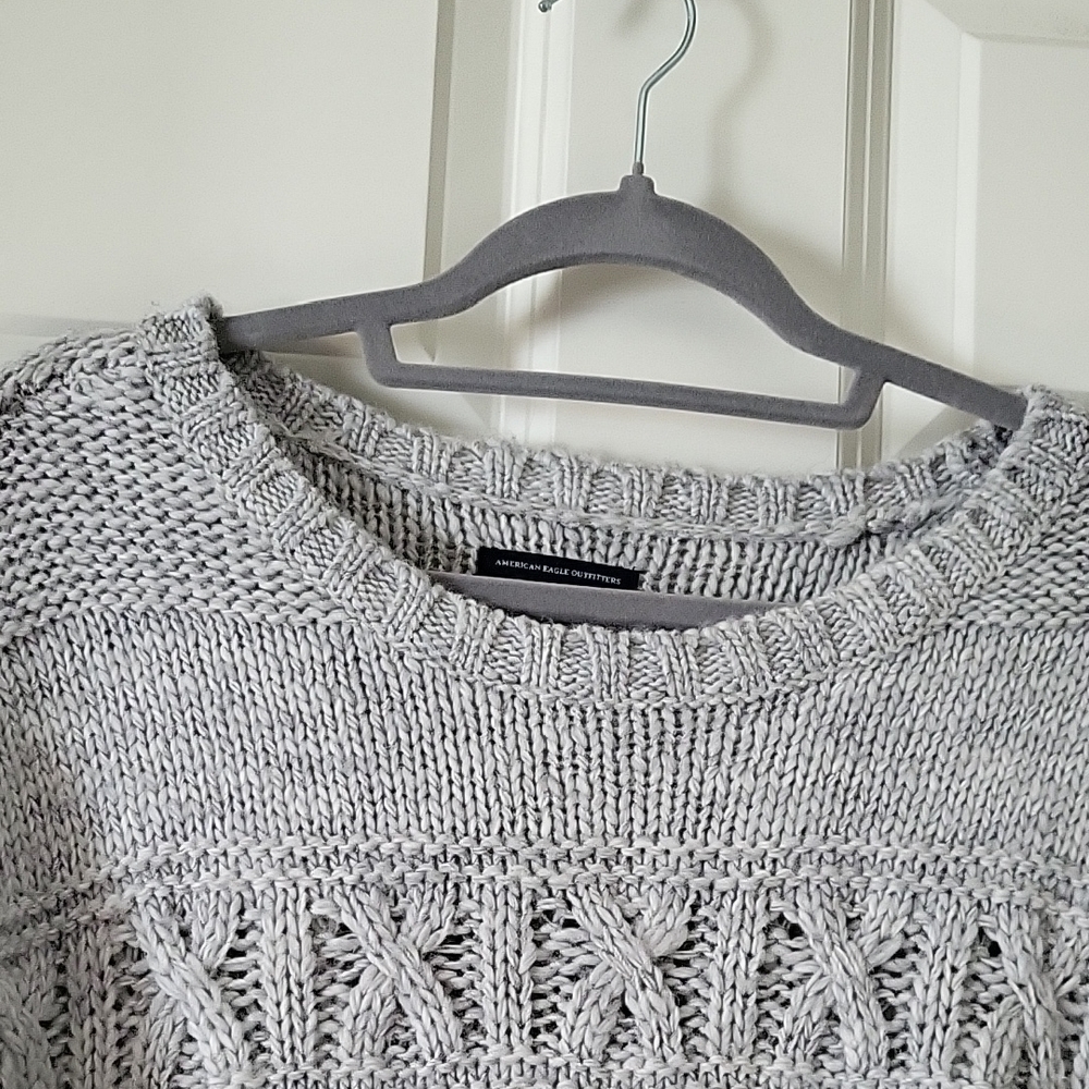 American Eagle Outfitters Light Gray Knit Sweater – Women’s Medium - Picture 4 of 11